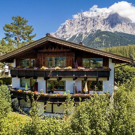 Tyrol Appartements Ehrwald Exterior foto